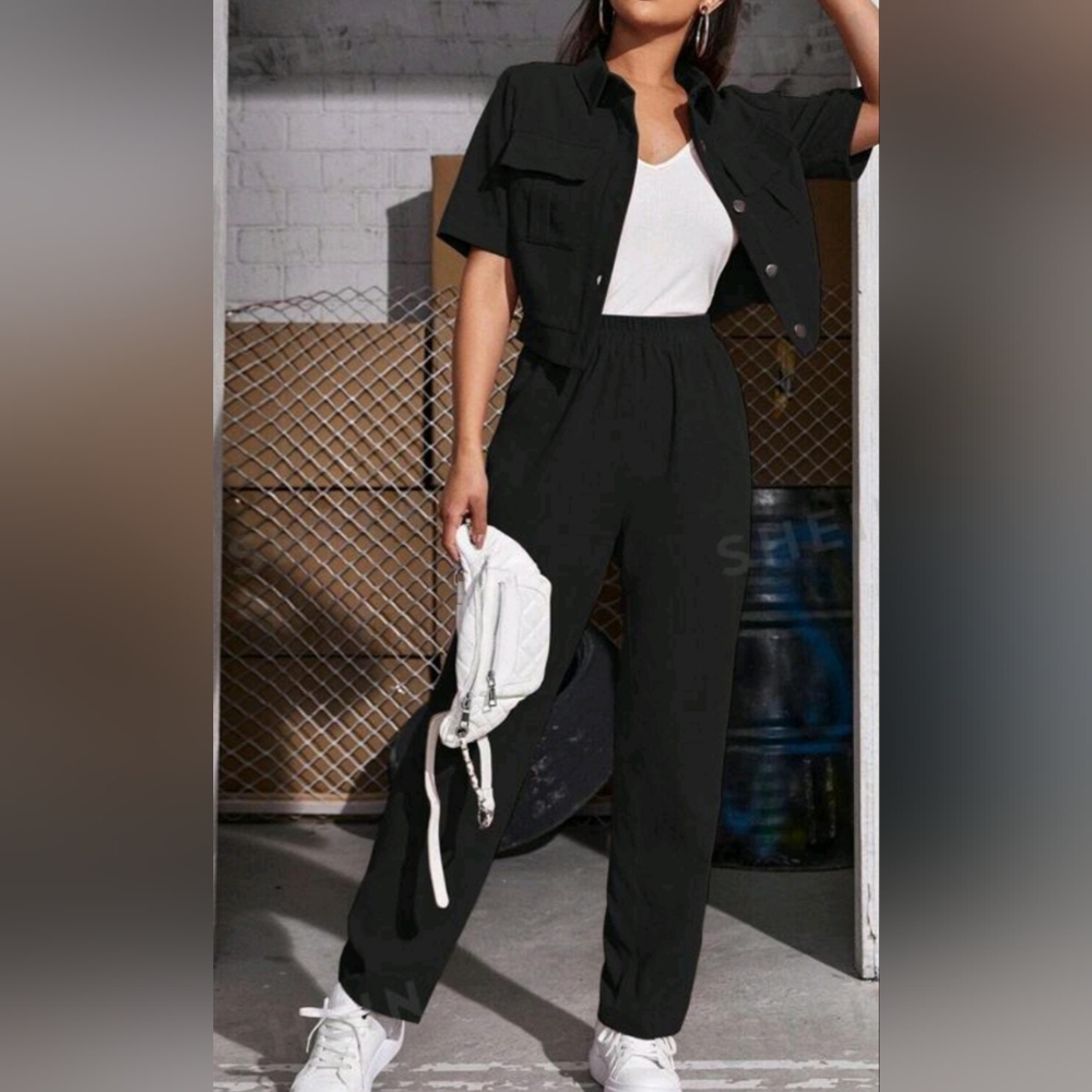 2 piece set pants and crop jacket